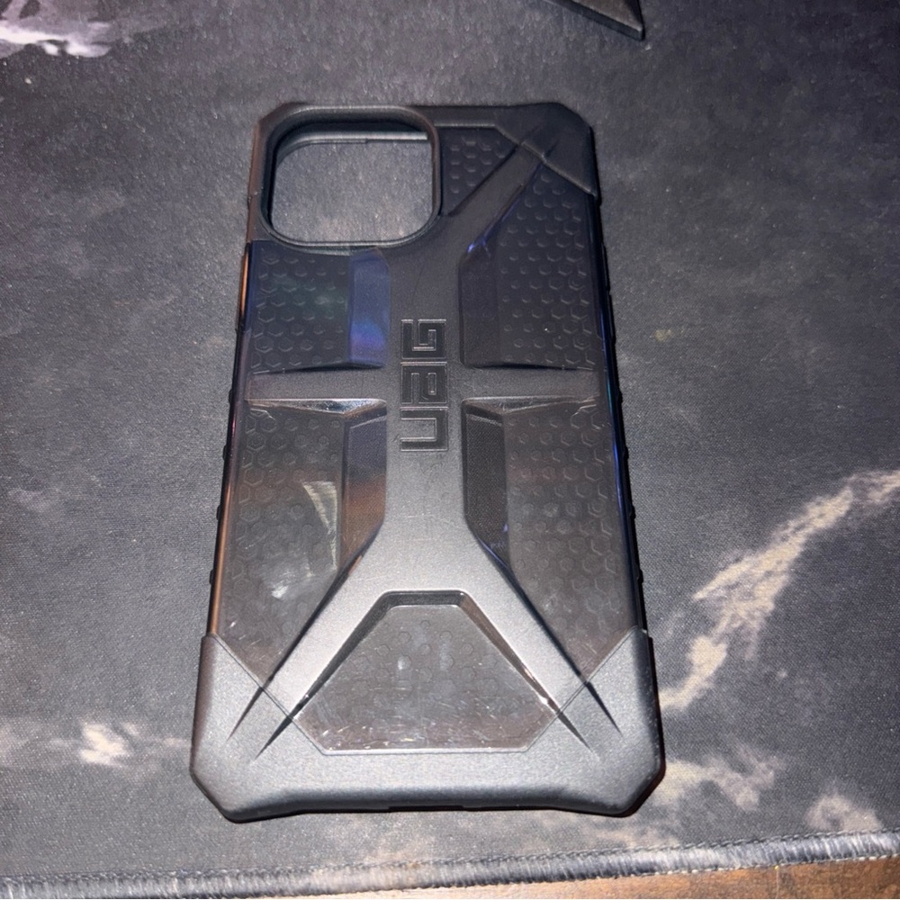 UAG plasma series ash iphone 13 pro maz case